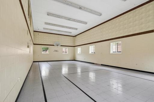 2690 Oxford Street N, 239, Saint Paul, MN 55113