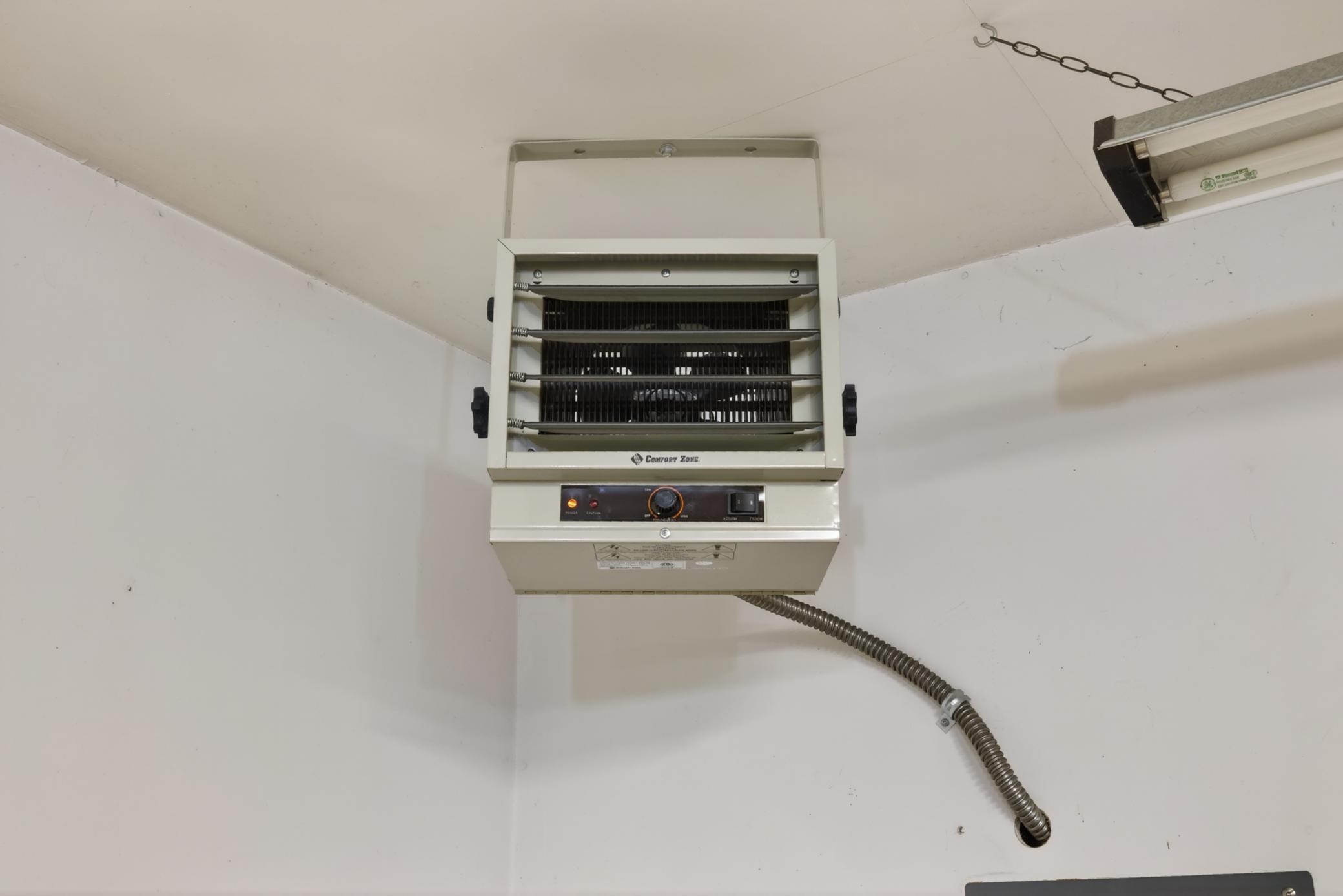 Amdak__1633 10th Ave S Fargo ND_0021.jpg