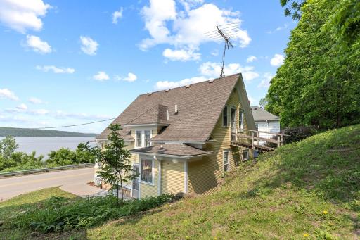 W3410 State Road 35, Maiden Rock, WI 54750