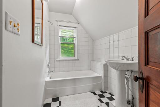 W3410 State Road 35, Maiden Rock, WI 54750
