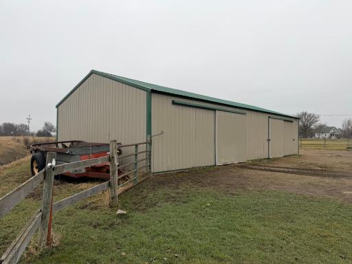 715 Paulina Street, Murdock, MN 56271