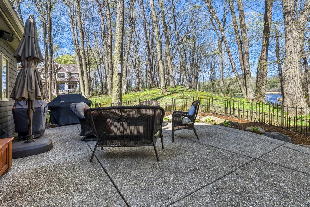 2656 N Saunders Lake Dr - MLS Sized - 054 - 48 Exterior Rear.jpg