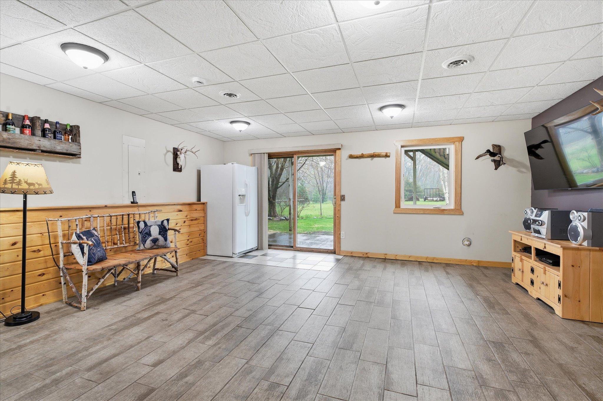 Walkout lower level with direct access to the backyard