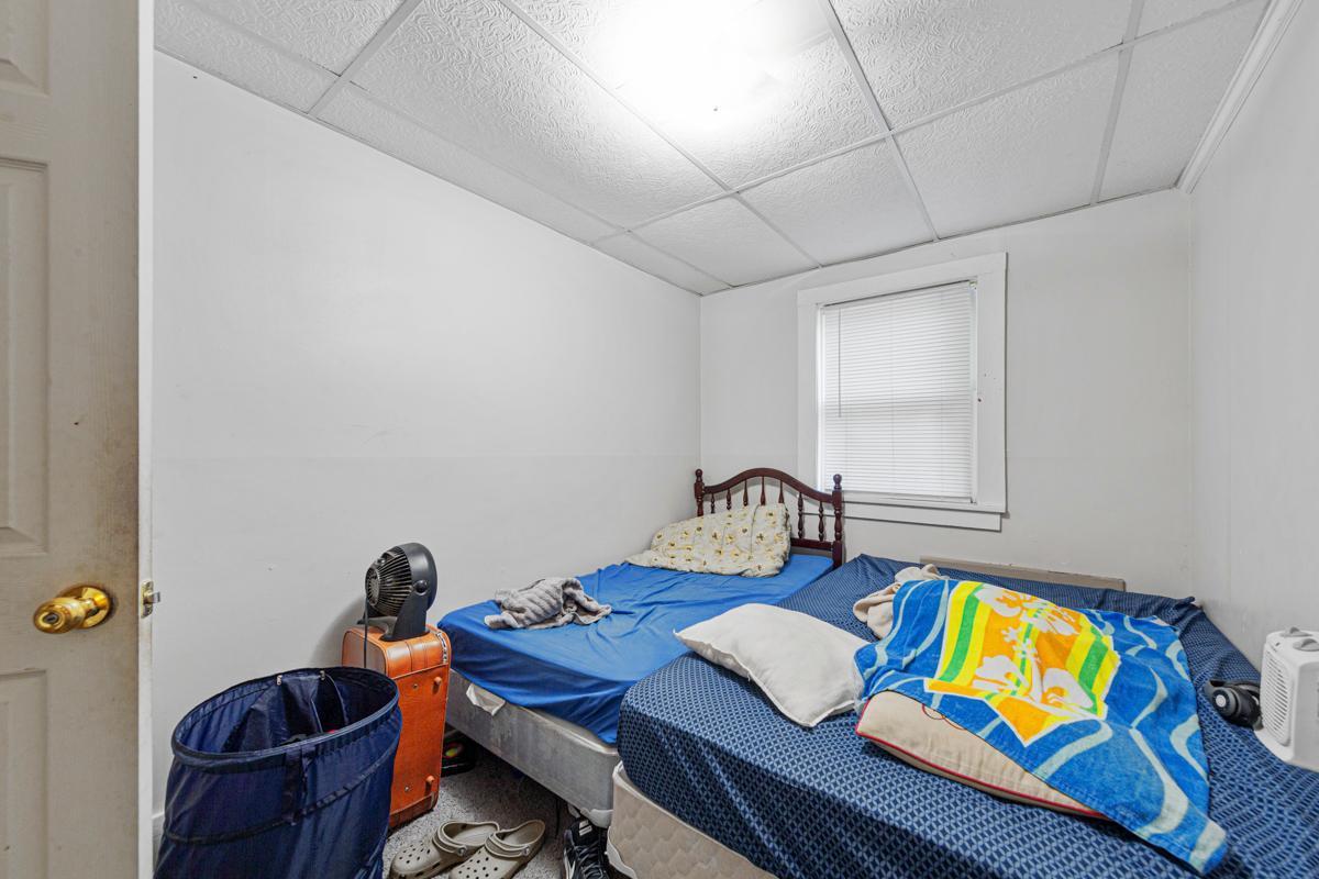 21 Bedroom_apt 2.jpg