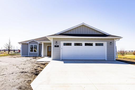 291 Liberty Lane, Horace, ND 58047