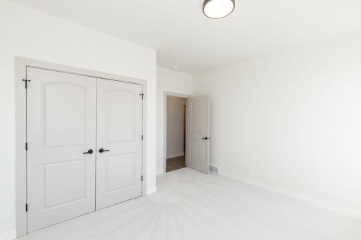 291 Liberty Lane, Horace, ND 58047