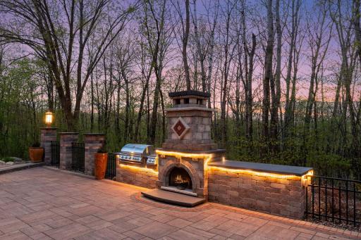 Full outdoor kitchen with vies of the bluffs beyond