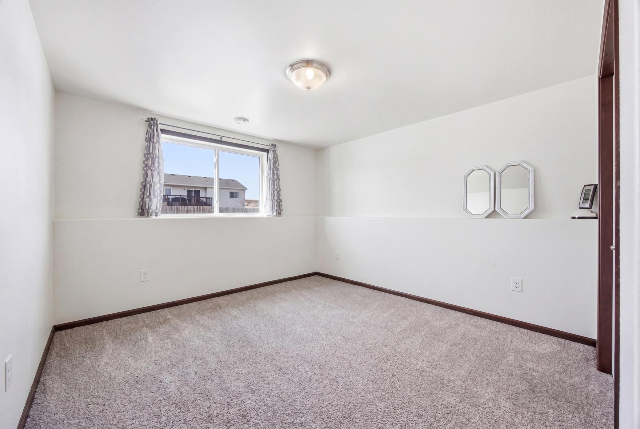 2nd Bedroom