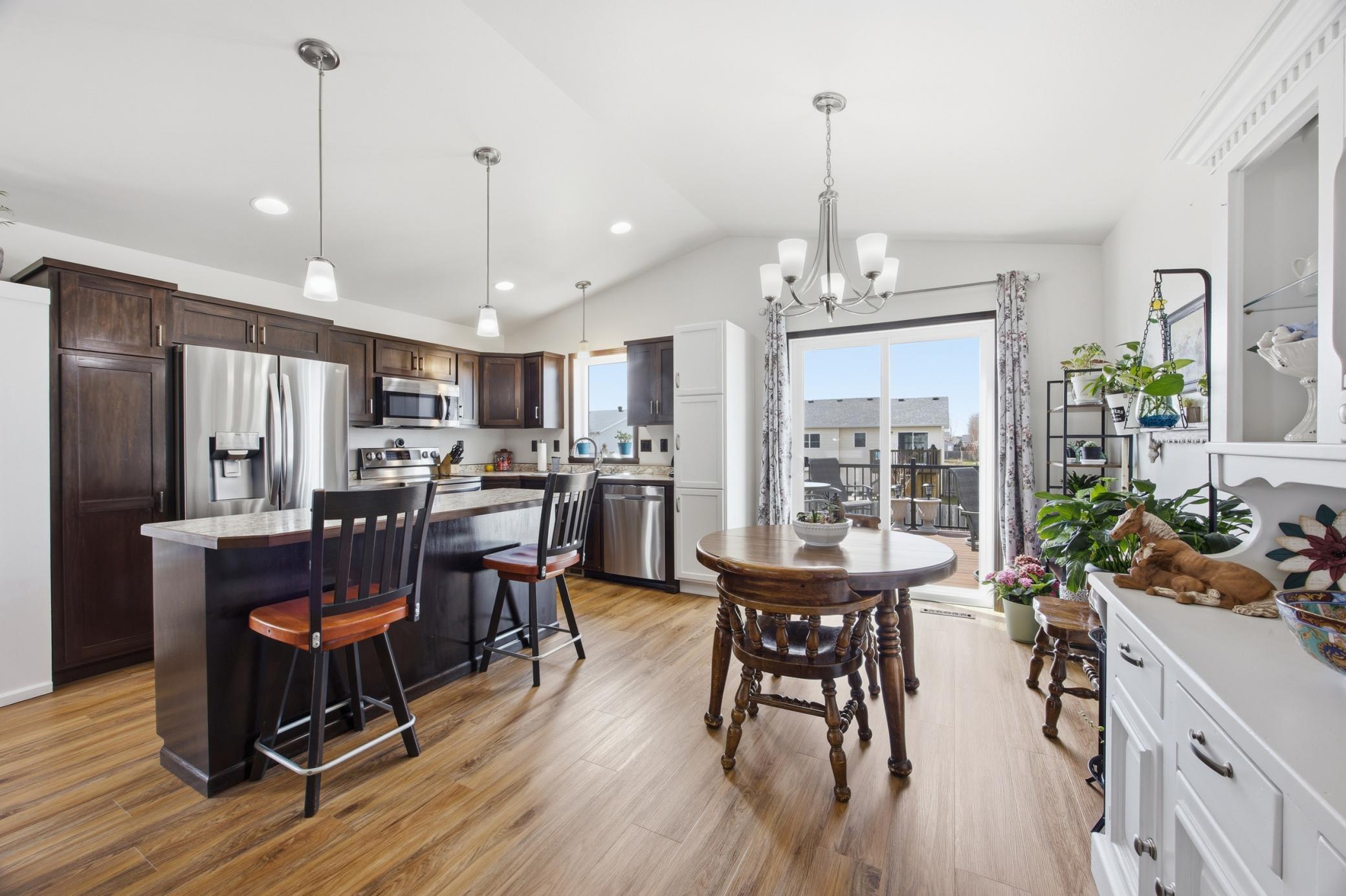 Dining/Kitchen