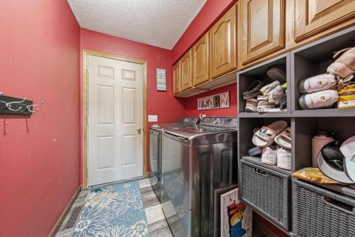 1526 Castle Drive, North Mankato, MN 56003