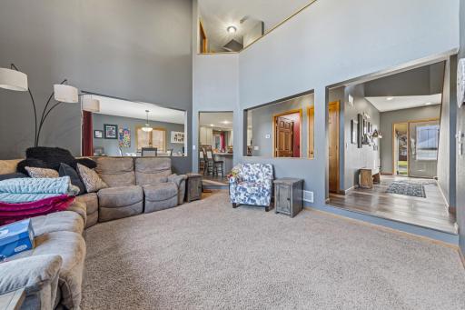1526 Castle Drive, North Mankato, MN 56003
