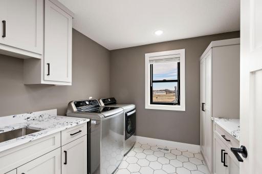 7400 74th Avenue N, Loretto, MN 55357