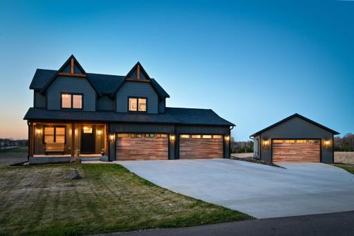 7400 74th Avenue N, Loretto, MN 55357