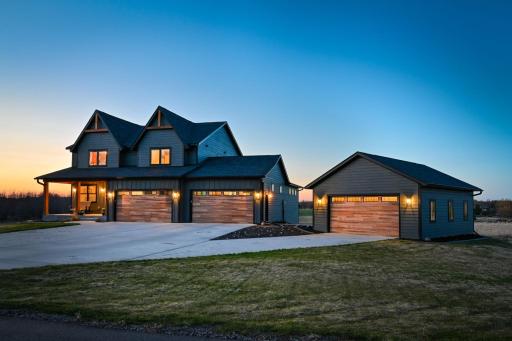 7400 74th Avenue N, Loretto, MN 55357