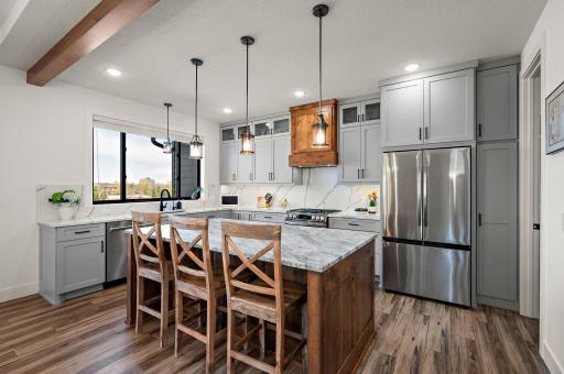 7400 74th Avenue N, Loretto, MN 55357