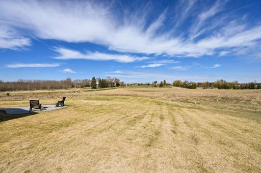 7400 74th Avenue N, Loretto, MN 55357