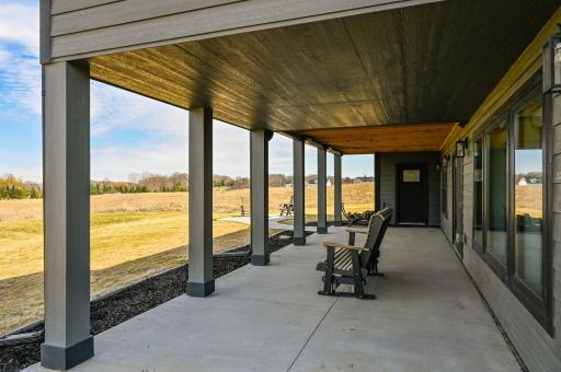 7400 74th Avenue N, Loretto, MN 55357