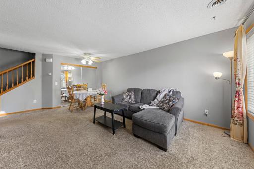 6413 158th Street W, Apple Valley, MN 55124