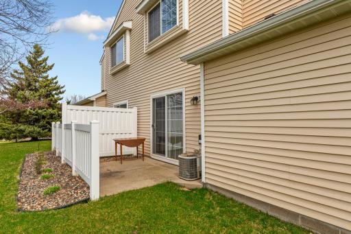 6413 158th Street W, Apple Valley, MN 55124