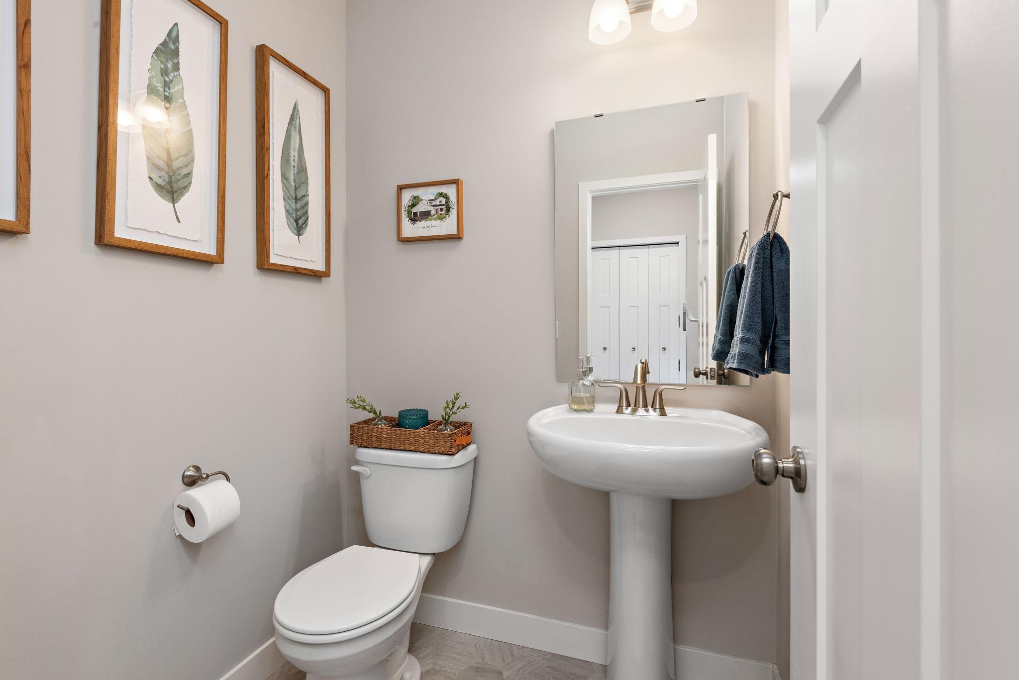 Main level powder bath