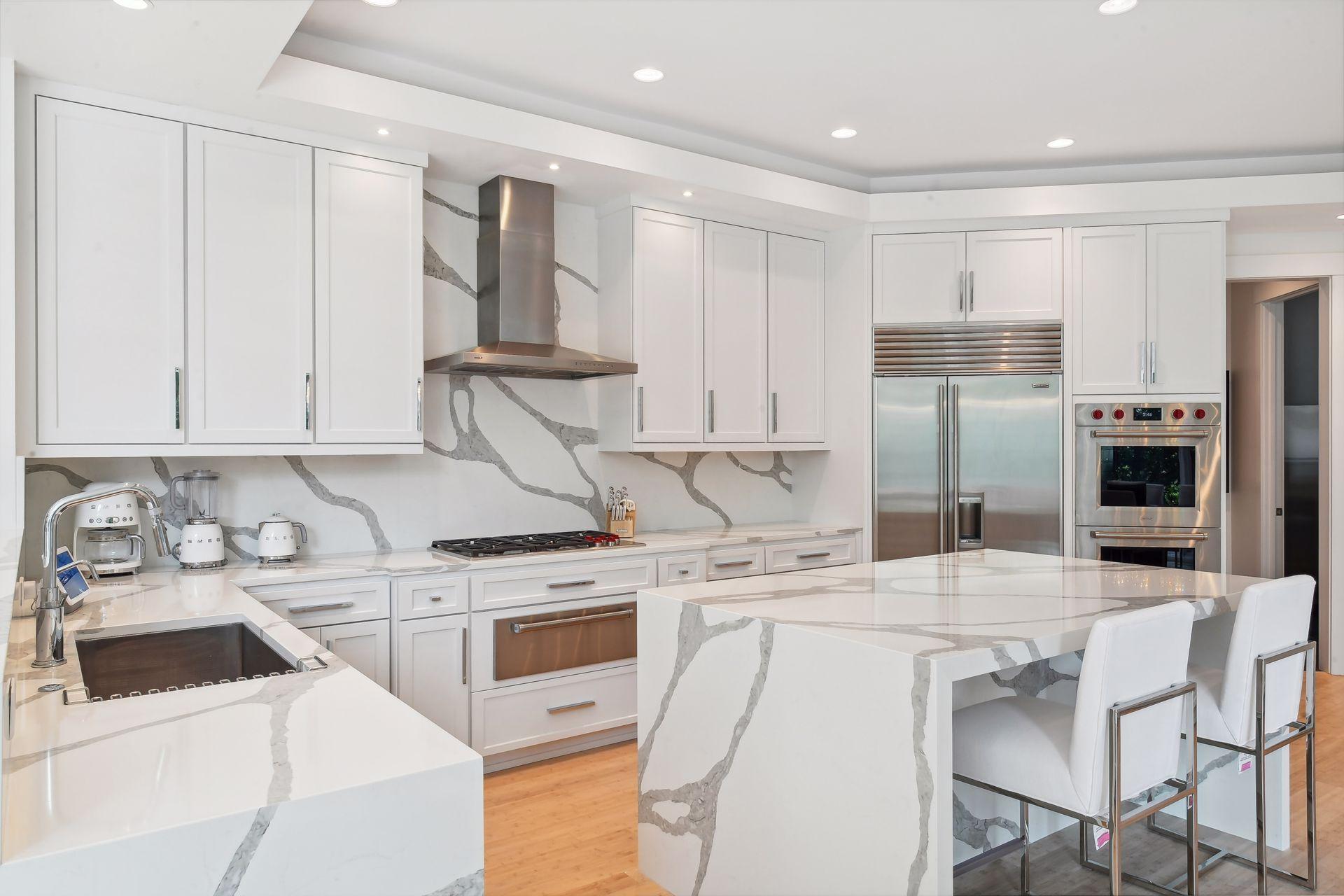 Step into this fabulous gourmet Chef's kitchen