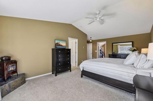 4000 Forestview Lane N, Plymouth, MN 55441