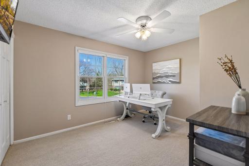 4000 Forestview Lane N, Plymouth, MN 55441
