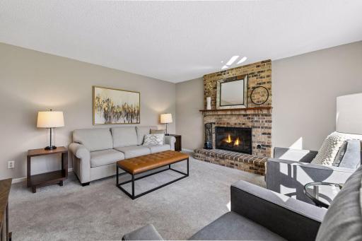4000 Forestview Lane N, Plymouth, MN 55441