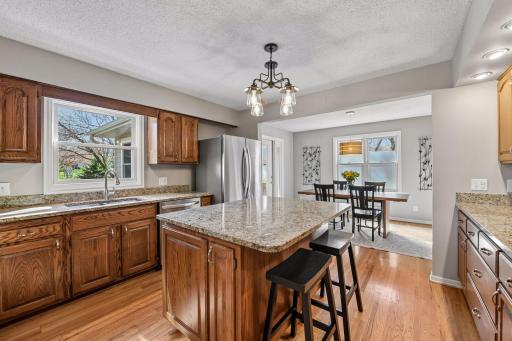 4000 Forestview Lane N, Plymouth, MN 55441