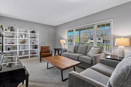 4000 Forestview Lane N, Plymouth, MN 55441