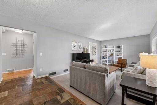 4000 Forestview Lane N, Plymouth, MN 55441