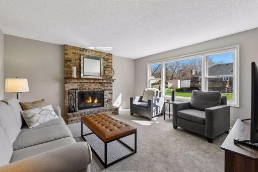 4000 Forestview Lane N, Plymouth, MN 55441