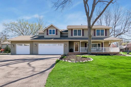 4000 Forestview Lane N, Plymouth, MN 55441
