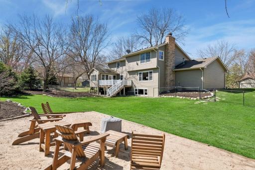 4000 Forestview Lane N, Plymouth, MN 55441