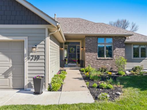719 Eastridge Drive, Northfield, MN 55057