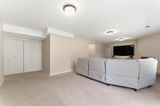 719 Eastridge Drive, Northfield, MN 55057