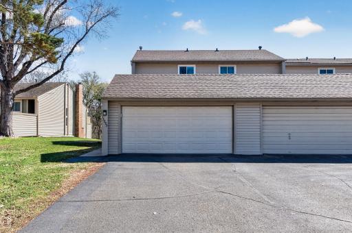 Detached Garage