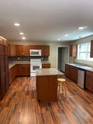 9934 Maple Avenue, Bloomington, MN 55431