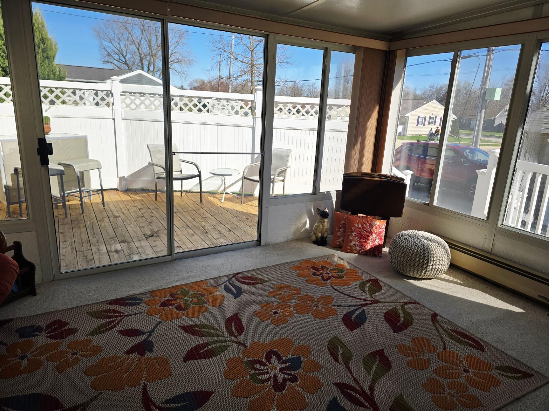 Sunroom1.jpg