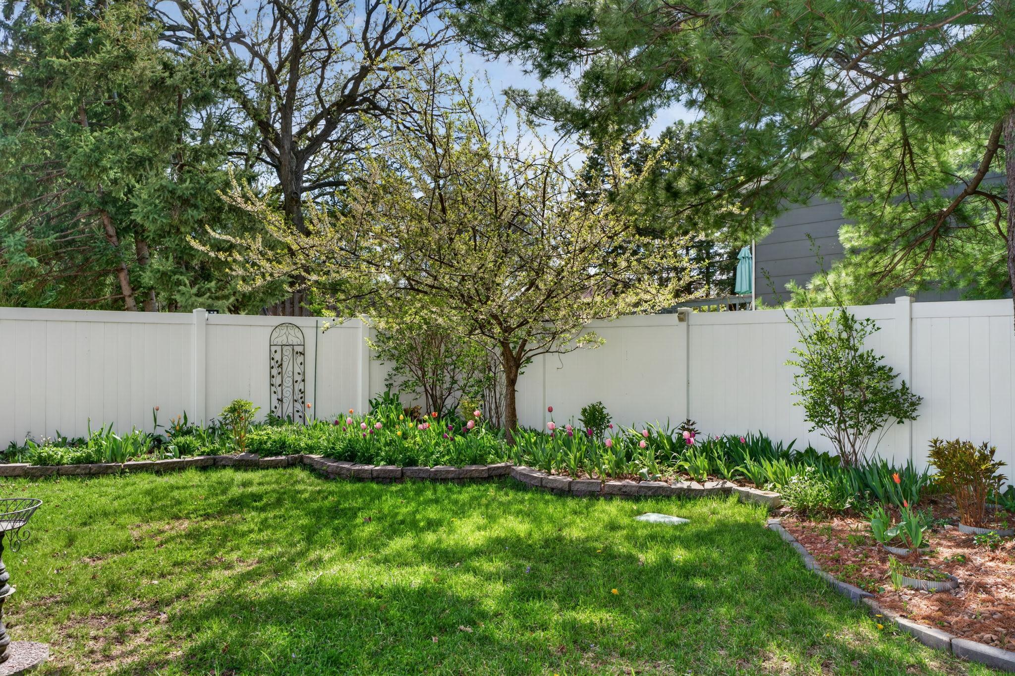 97-web-or-mls-798 Sunset-16.jpg