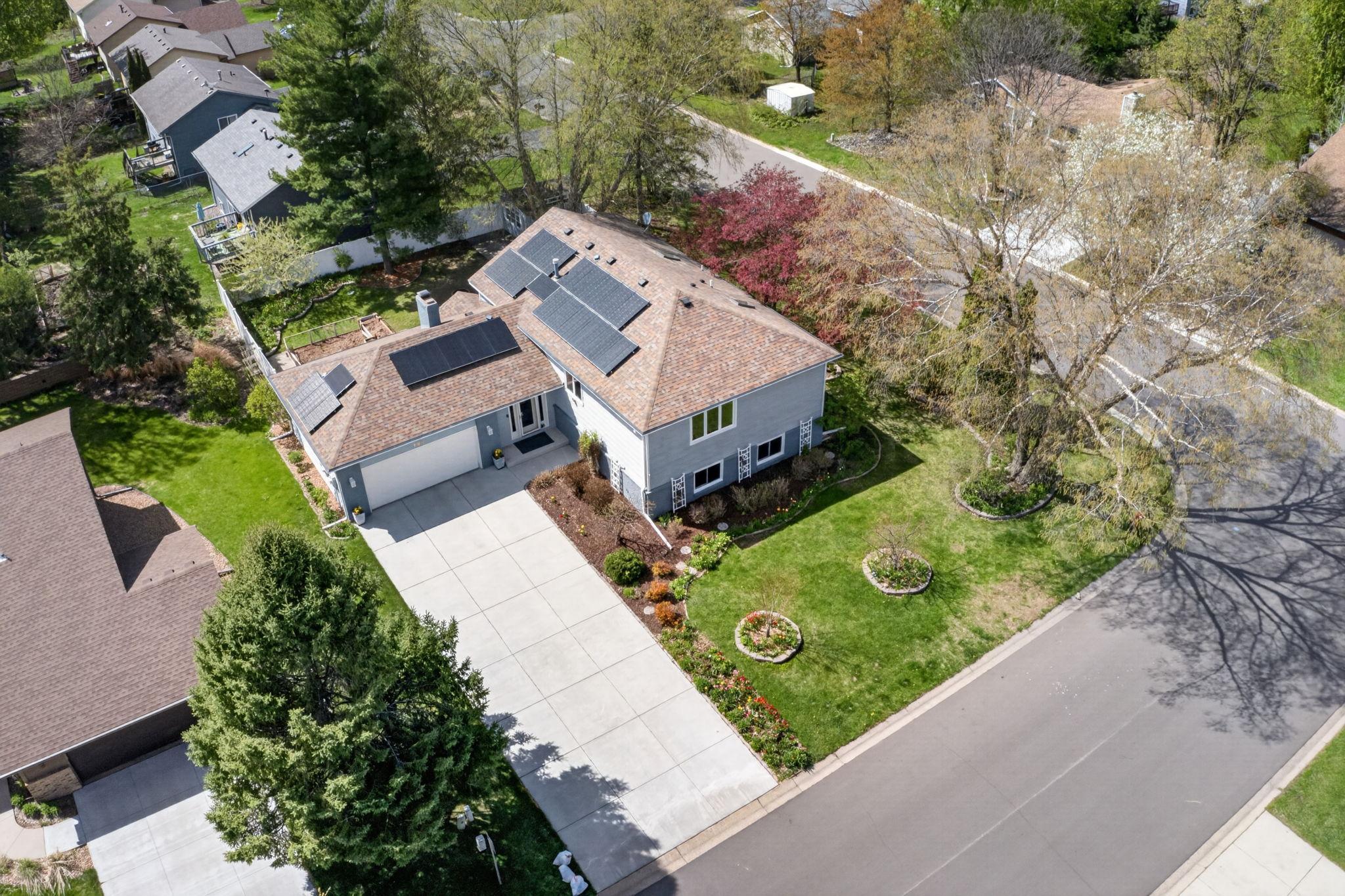 798 Sunset Drive
