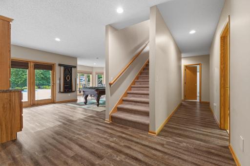 981 Barton Avenue NW, Buffalo, MN 55313