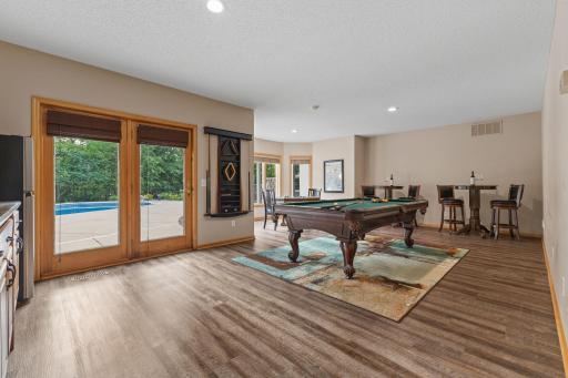 981 Barton Avenue NW, Buffalo, MN 55313