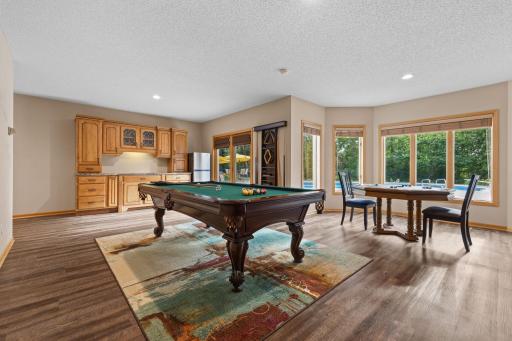 981 Barton Avenue NW, Buffalo, MN 55313