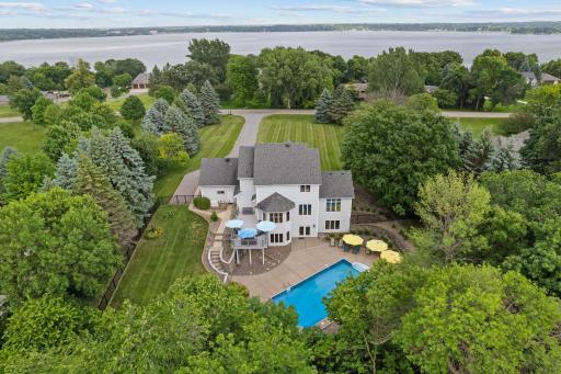 981 Barton Avenue NW, Buffalo, MN 55313