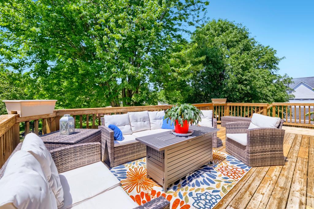 Deck