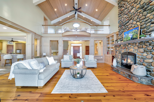 1242 Maple Leaf Trail NW, Walker, MN 56484