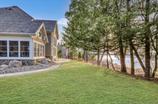 1242 Maple Leaf Trail NW, Walker, MN 56484