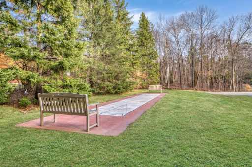 1242 Maple Leaf Trail NW, Walker, MN 56484