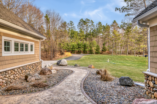 1242 Maple Leaf Trail NW, Walker, MN 56484